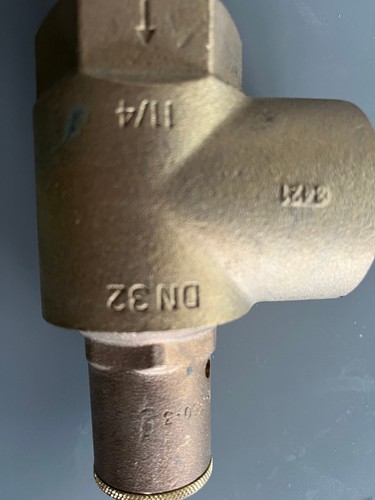 Valvola sicurezza angolare - sicurezza,